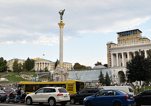 Во Франции раскритиковали ЕС за предоставление нового кредита Украине