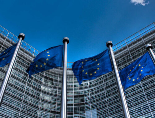 Брюссель вводит санкции против «исчезающего» российского банка