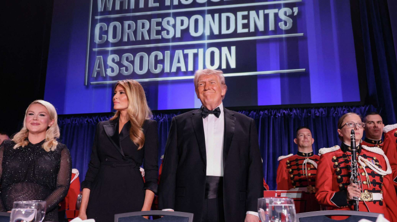 Хотел посмотреть: Трамп заявил, что сам задержал эвакуацию во время стрельбы