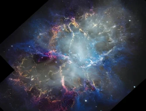 Крабовидная туманность в объективе «Хаббла» — ее нити мчатся со скоростью 3,4 млн миль в час