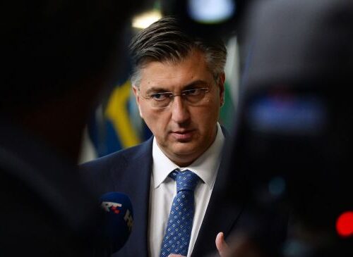 Politico: Премьер Хорватии Пленкович высмеял идею вступления Украины в ЕС