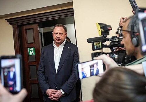Экс-главу офиса Зеленского арестовали