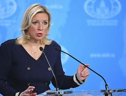 Захарова заявила, что Пашинян ассоциирует себя с брюссельской бюрократией
