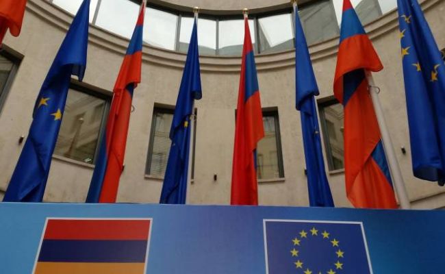 Пашинян назвал сроки введения безвизового режима между Арменией и ЕС