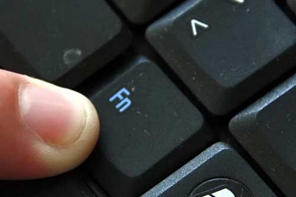 Почему не работают стрелки на клавиатуре ноутбука?