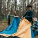 Родители экономят на детях: в России спрос на летние лагеря рухнул на четверть