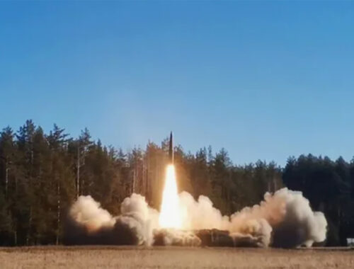 Россия впервые проводит ядерные учения во время отсутствия Путина в стране
