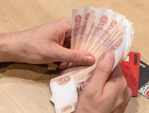 Средний размер социальной пенсии в РФ вырос за год: вот сколько составила прибавка