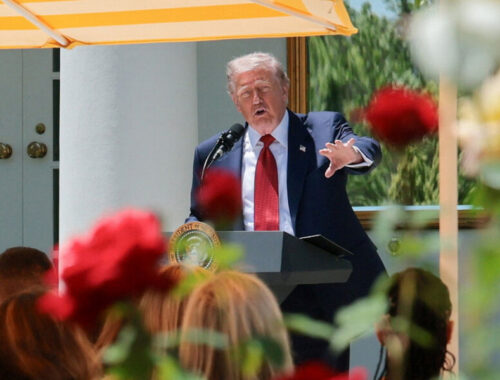 Трамп заявил о перемирии России и Украины 9–11 мая: что ответили Москва и Киев