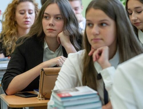 В РФ утвердили концепцию исторического просвещения: вот чему будут учить в детских садах, школах и вузах